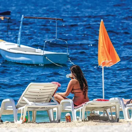 Amazing In Okrug Gornji With Wifi * Trogir