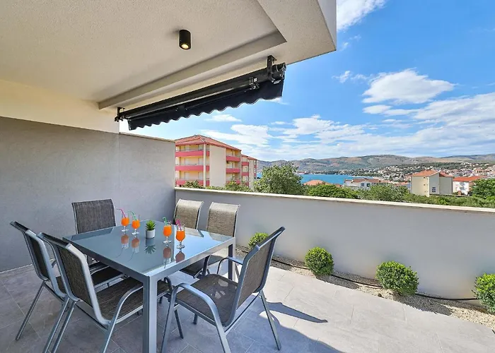 Appartement Beautiful In Okrug Gornji