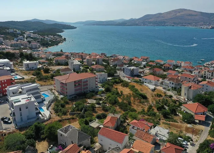 Beautiful In Okrug Gornji Trogir